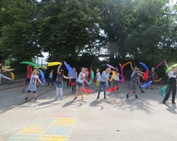 4b Tanz002
